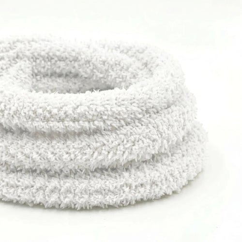 Lacets fluffy blanc en peluche pour sneakers